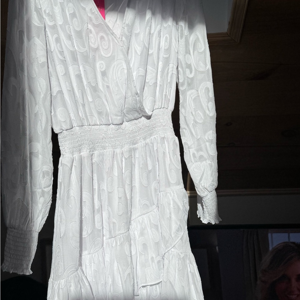 Lilly Pulitzer Resort White Long Sleeve Dress - Picture 5 of 9